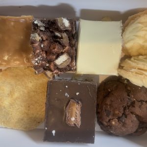 Mother’s Day Box of 8